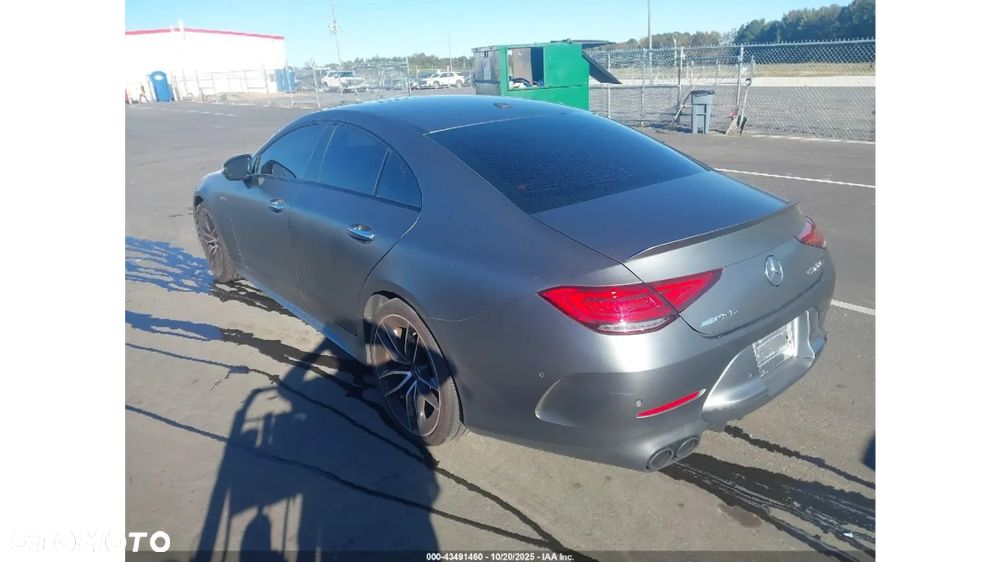 Mercedes-Benz CLS - 4