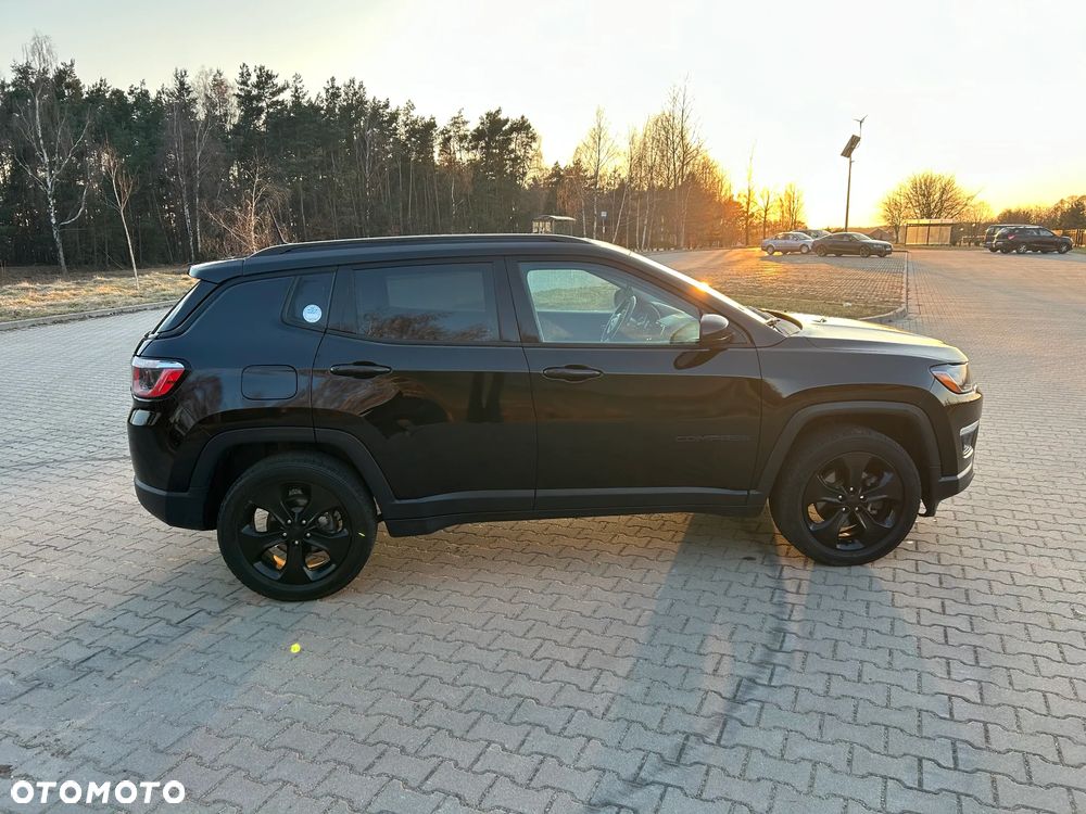 Jeep Compass - 11