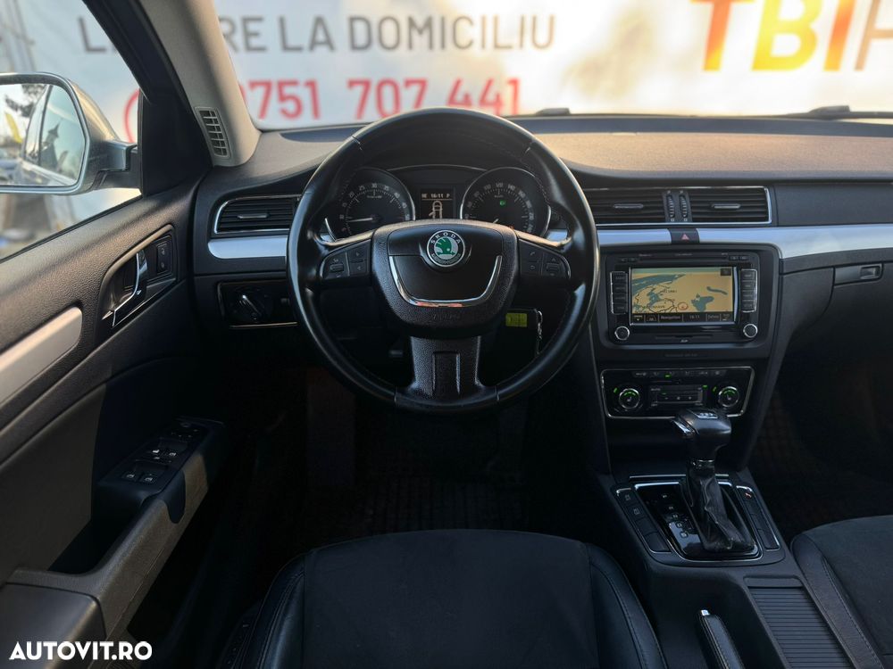 Skoda Superb 2.0 TDI Ambition DSG - 21