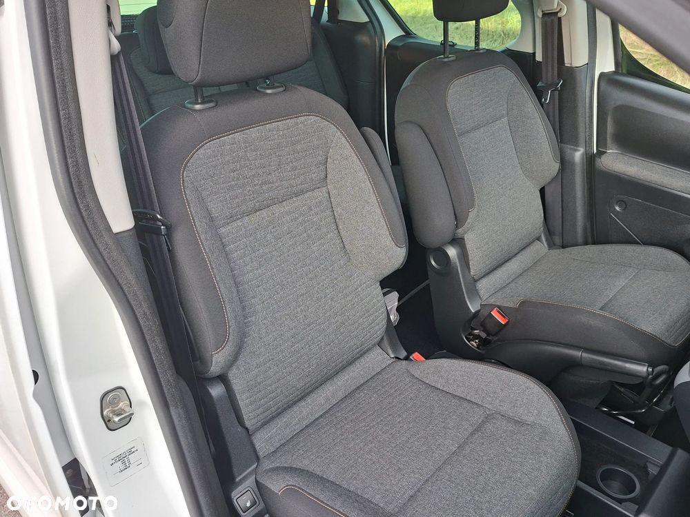 Citroën Berlingo Multispace BlueHDi 120 S&S SHINE - 31