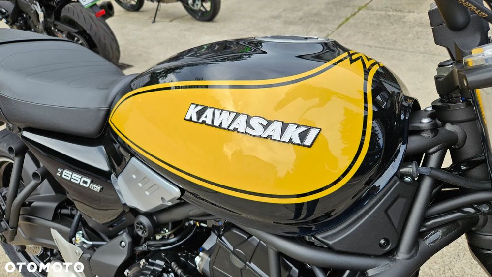 Kawasaki Z 650 RS - 2