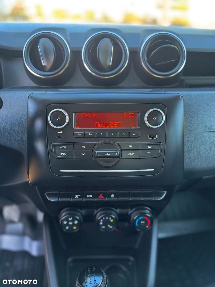 Dacia Duster 1.6 SCe Ambiance S&S - 29