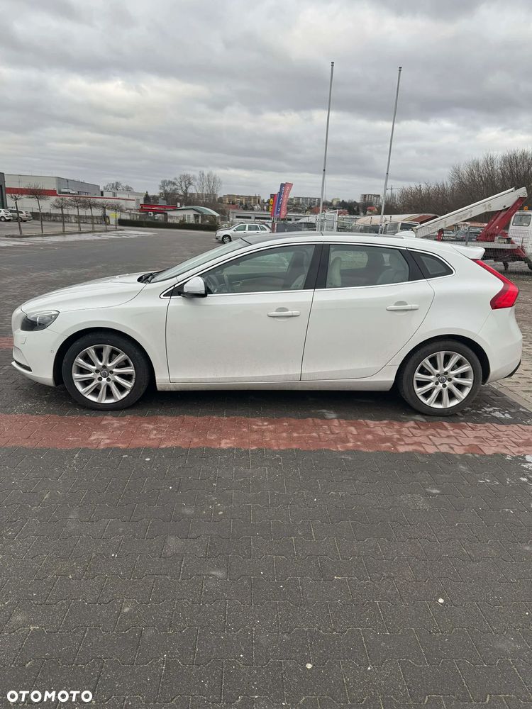 Volvo V40 D3 Ocean Race - 3