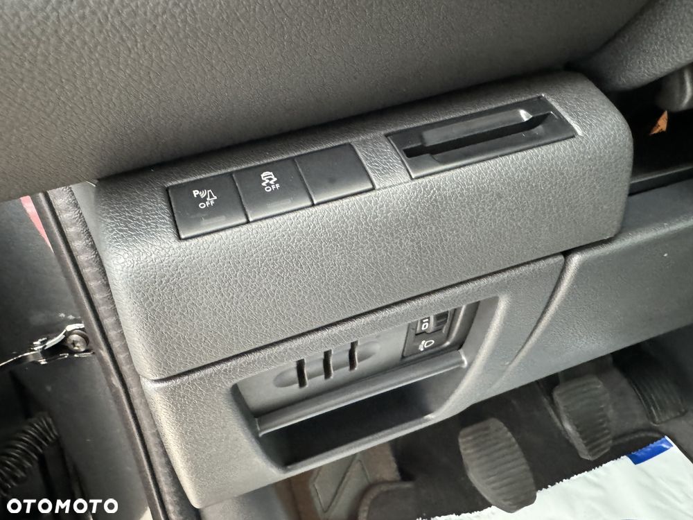 Peugeot 3008 1.6 HDi Style - 14