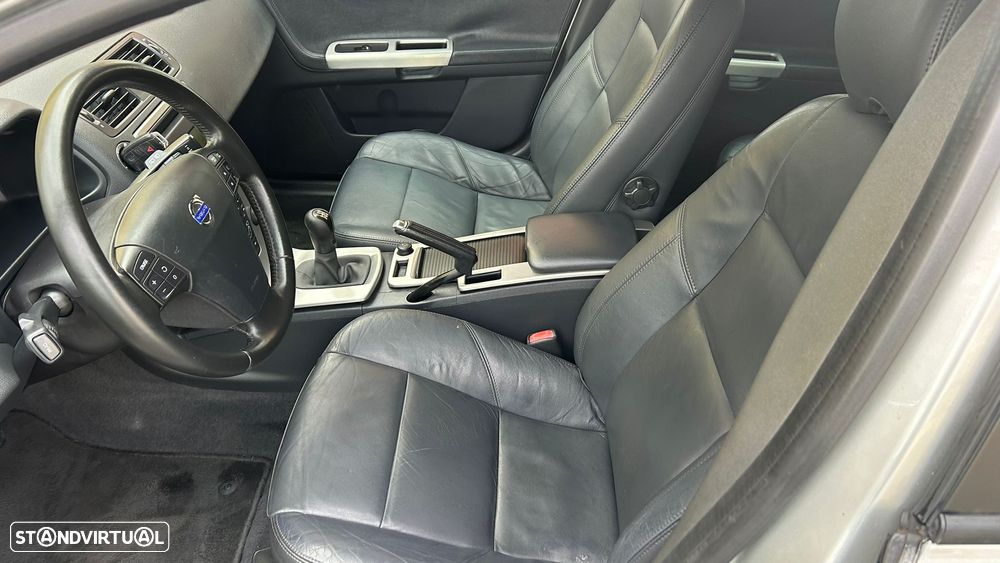 Volvo V50 1.6 D Momentum - 12