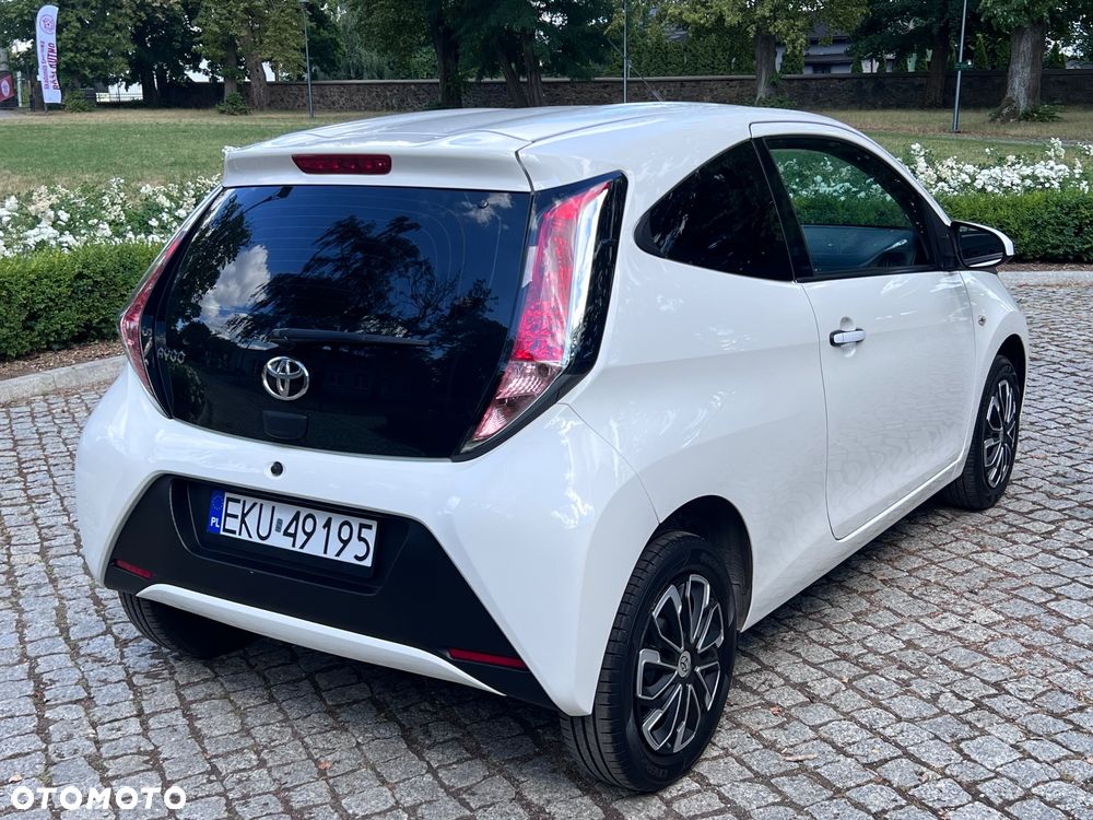 Toyota Aygo x - 6