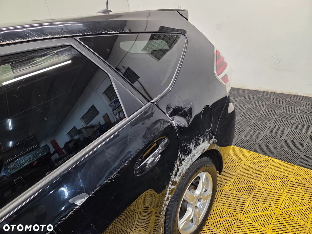 Toyota Prius+ (Hybrid) Executive - 21