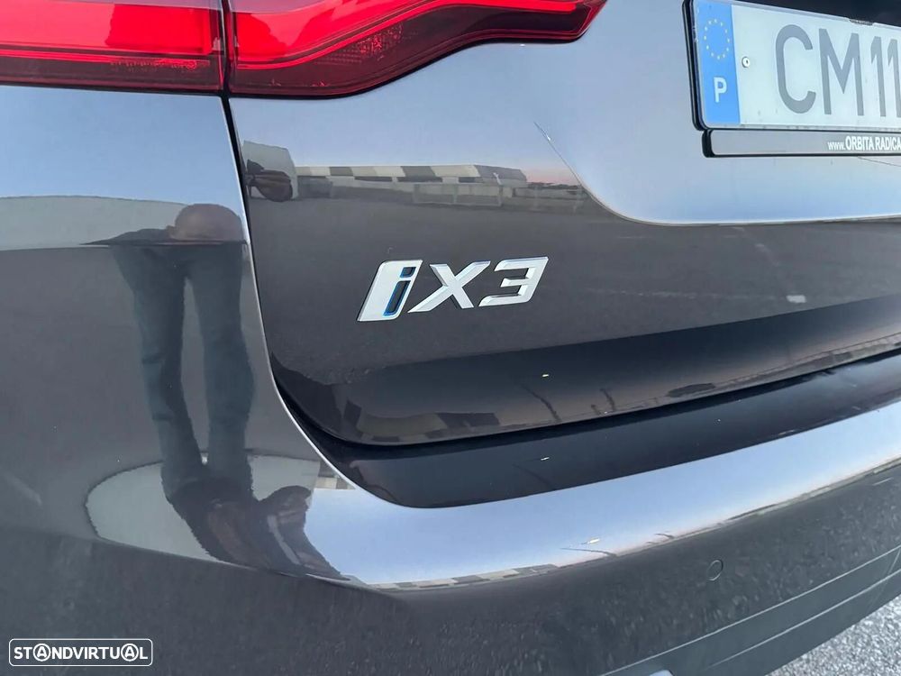 BMW iX3 Inspiring - 31