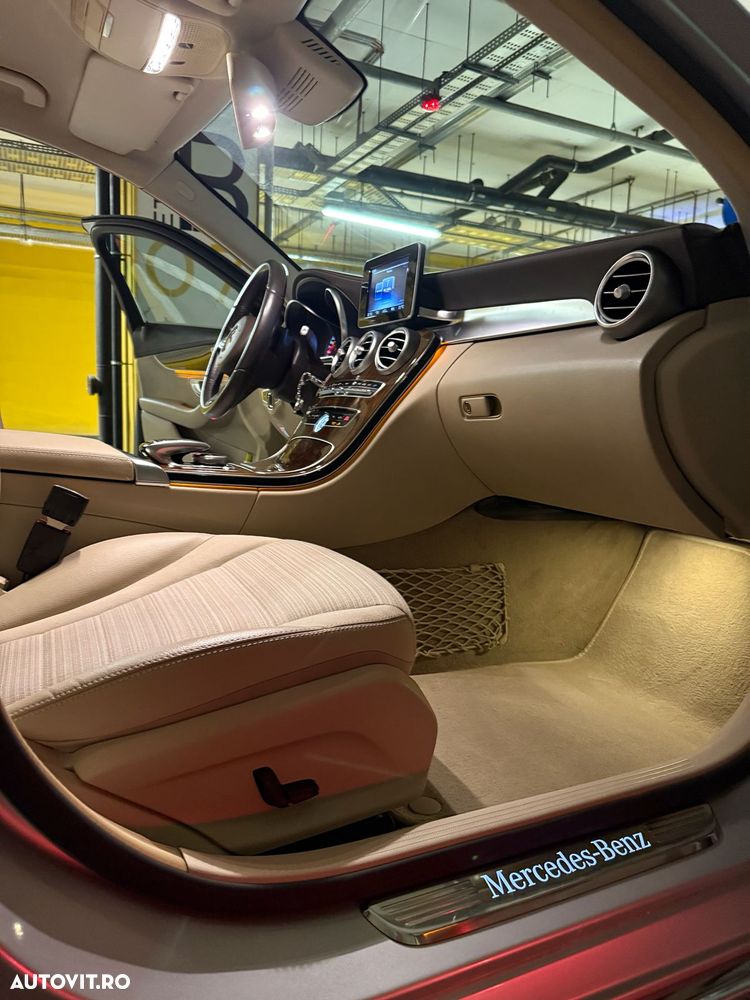 Mercedes-Benz C - 7