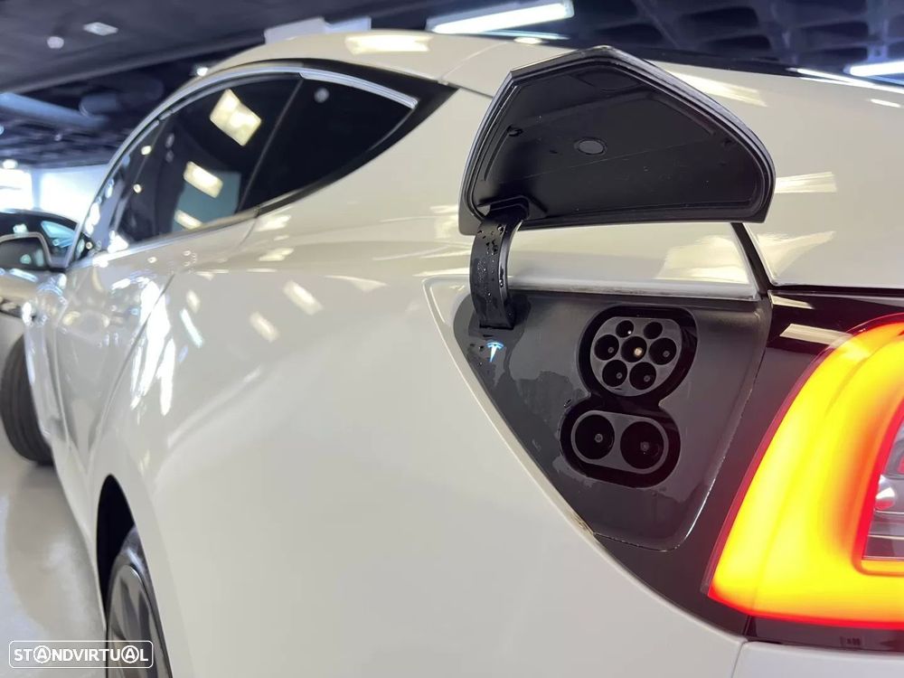 Tesla Model 3 Performance Dual Motor AWD - 39