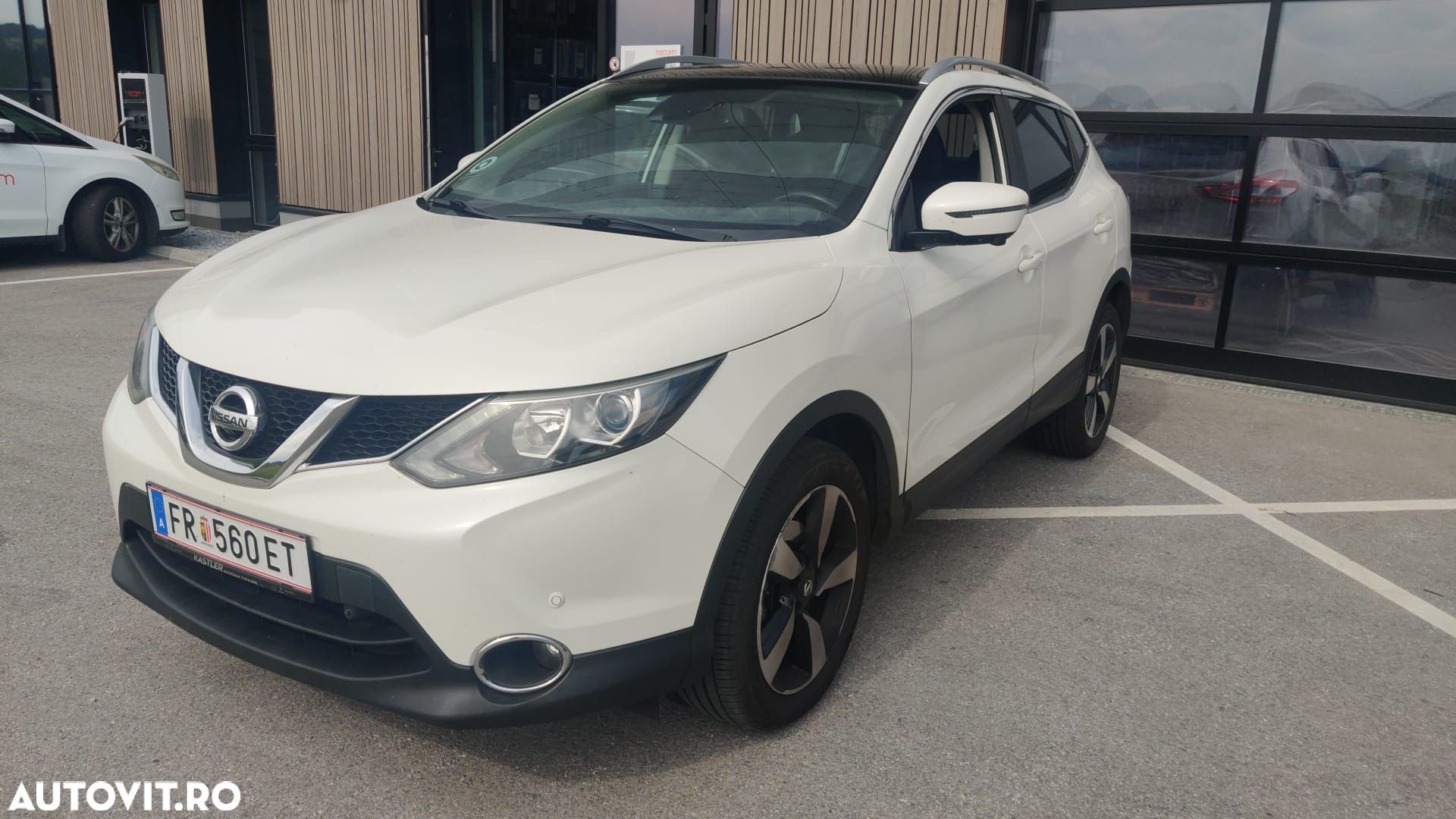 Nissan Qashqai 1.5 DCI Start/Stop N-Connecta - 1