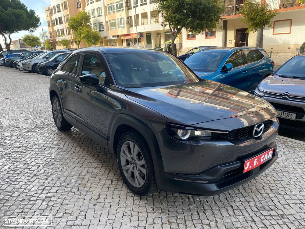 Mazda MX-30 e-SKYACTIV - 17