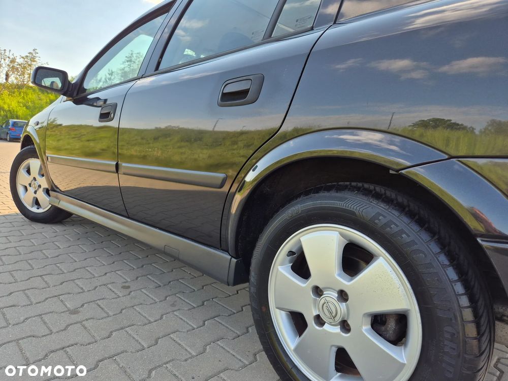 Opel Astra 1.6 Comfort / Cool - 15