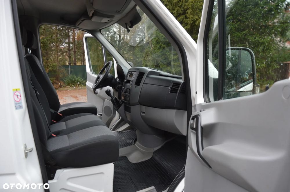 Volkswagen CRAFTER - 10