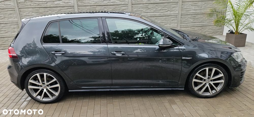 Volkswagen Golf - 9