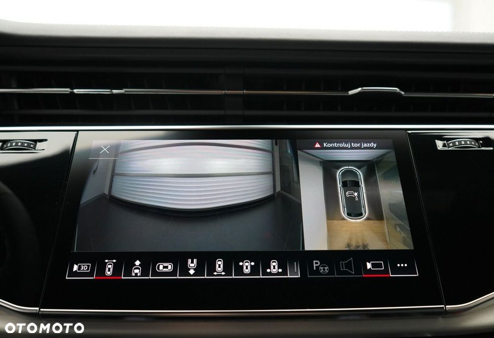 Audi Q8 - 41