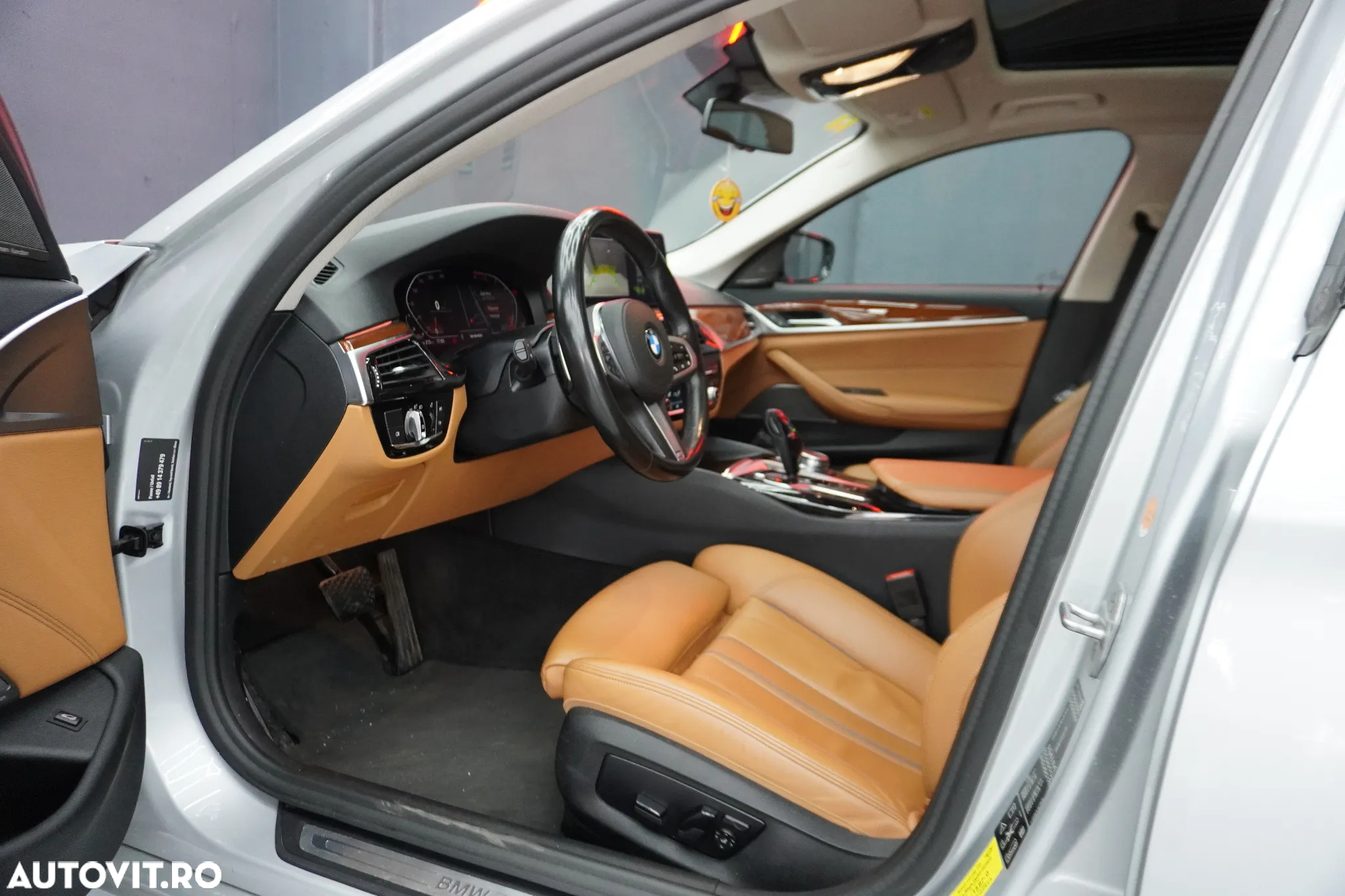 BMW Seria 5 540d xDrive AT MHEV - 27