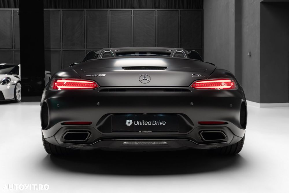 Mercedes-Benz AMG GT - 31