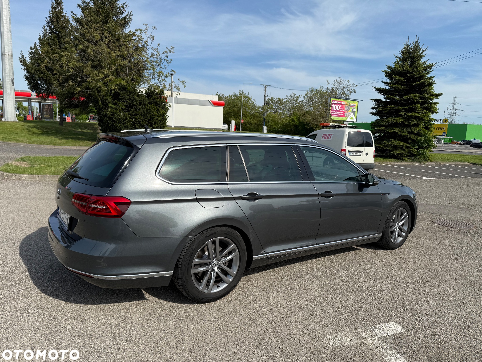 Volkswagen Passat Variant 2.0 TDI SCR 4Motion DSG Highline - 2