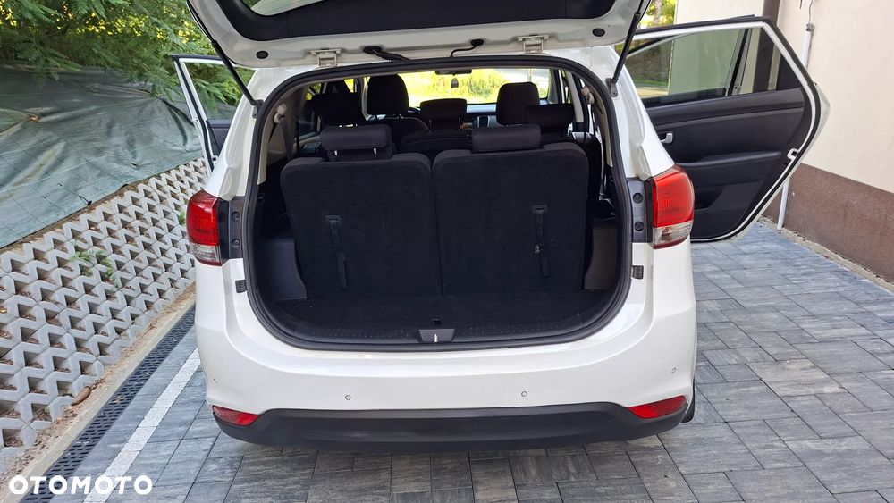 Kia Carens 1.7 CRDi XL 7os - 31