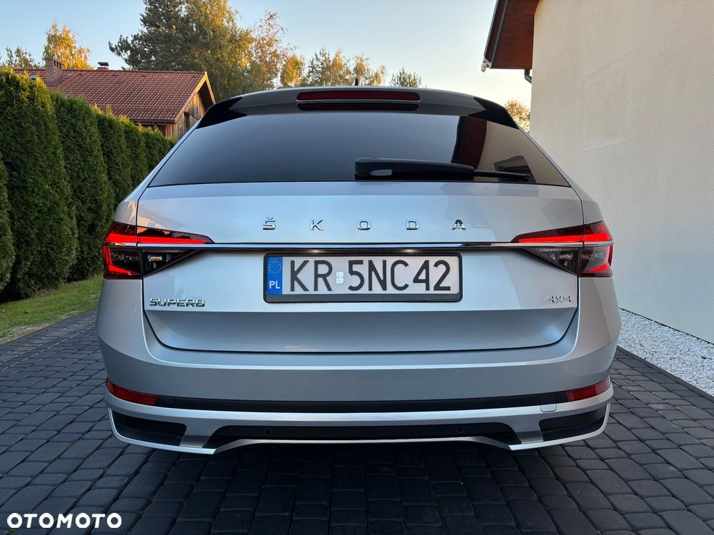 Skoda Superb 2.0 TSI 4x4 Scout DSG - 9