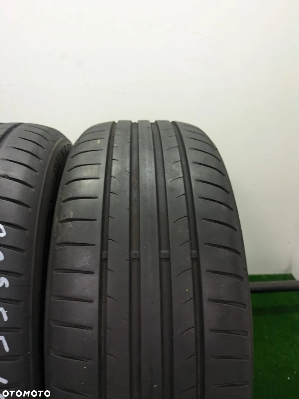 205 55 16 dunlop sport bluresponse - 4