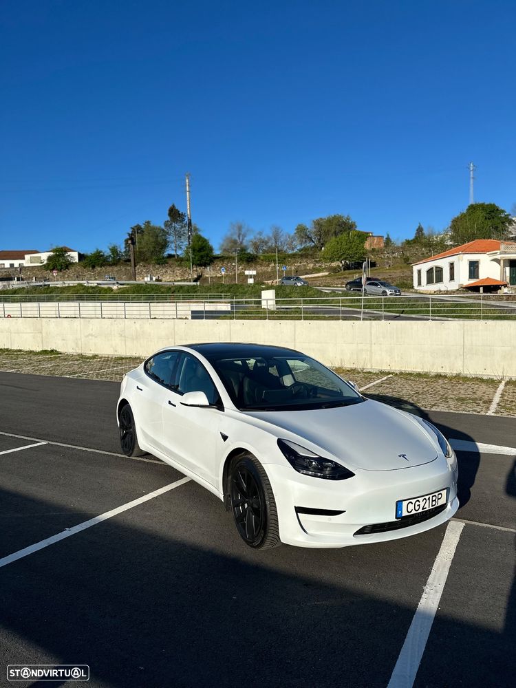 Tesla Model 3 Standard Range Plus RWD - 4