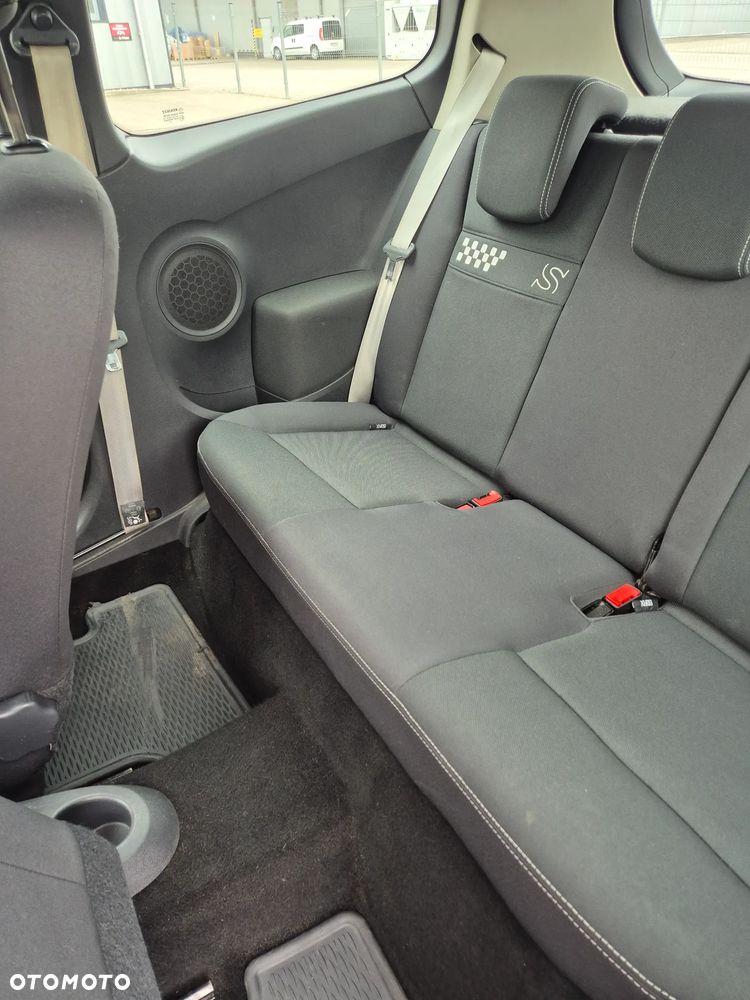 Renault Clio 1.2 16V TCE S - 4