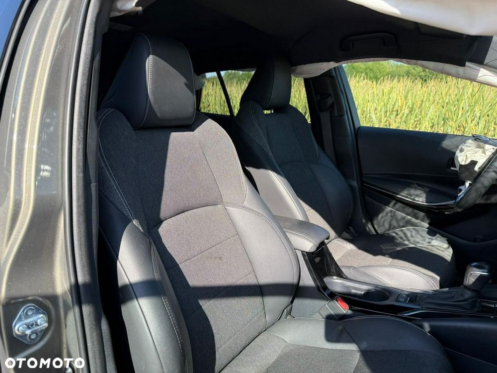 Toyota Corolla 1.8 Hybrid Executive - 20
