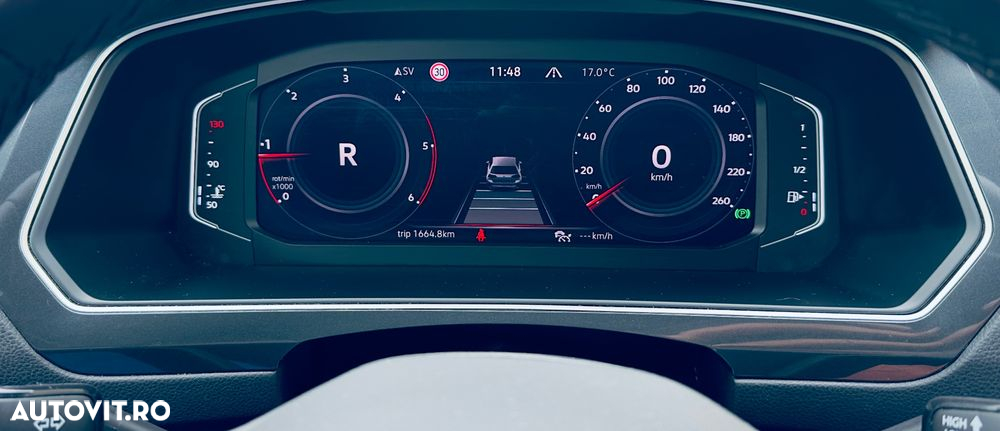 Volkswagen Tiguan 2.0 TDI SCR 4MOTION DSG Elegance - 22