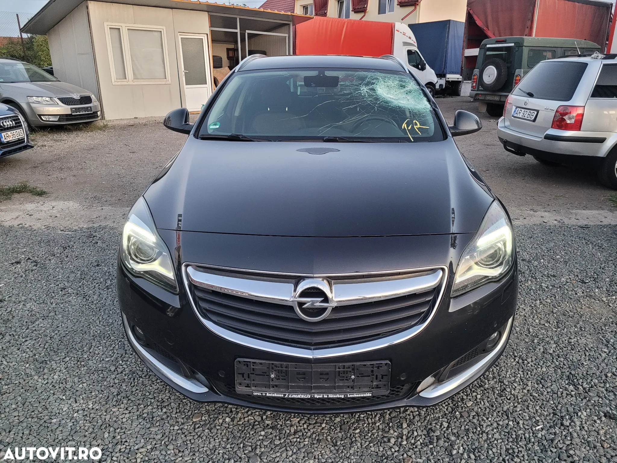 Opel Insignia 1.6 CDTI Sports Tourer ecoFLEXStart/Stop Edition - 2