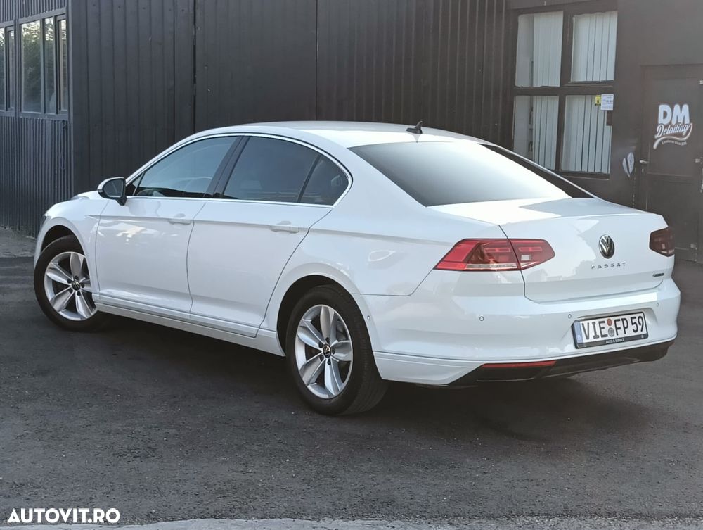 Volkswagen Passat 2.0 TDI SCR DSG 4Motion Business - 4