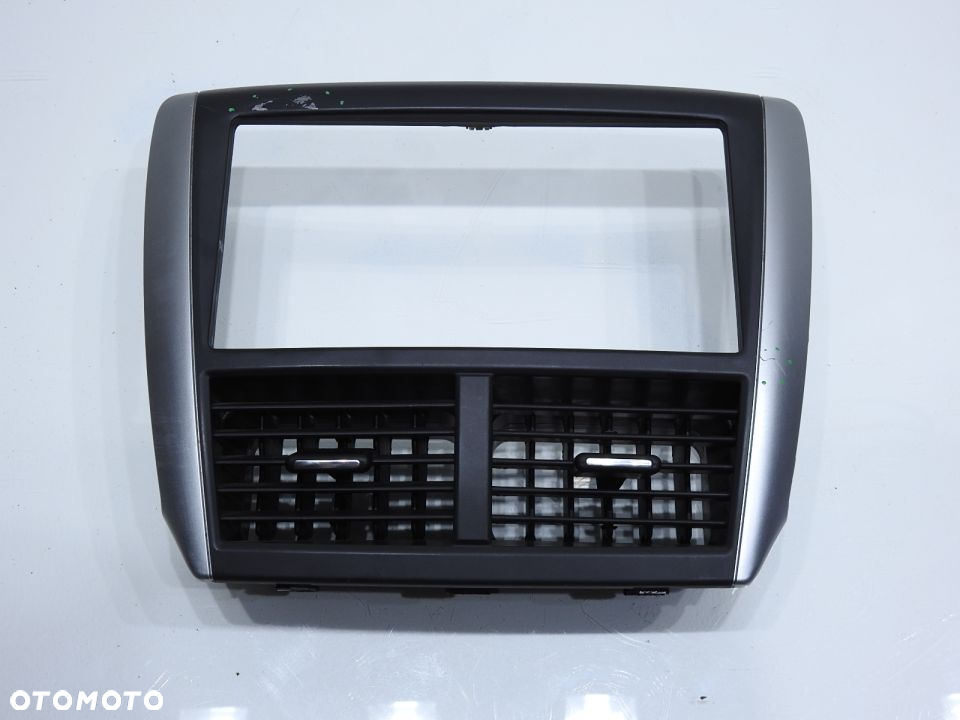 RAMKA RADIA KRATKI SUBARU FORESTER III - 2