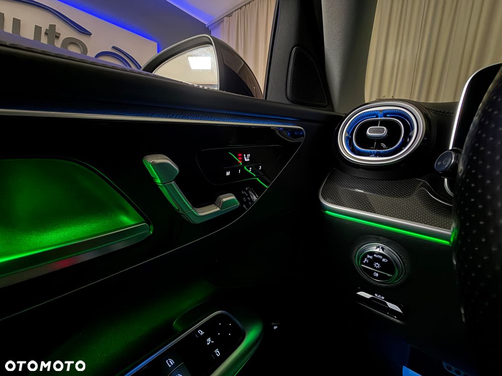 Mercedes-Benz Klasa C 180 9G-TRONIC Edition AMG Line - 22