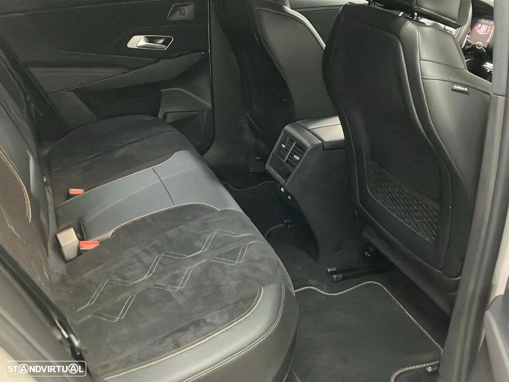 DS DS7 Crossback - 19