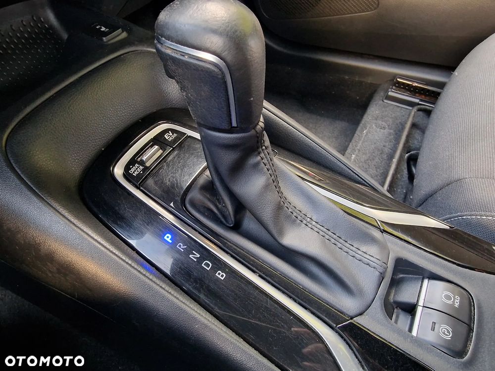 Toyota Corolla 1.8 Business Edition - 28