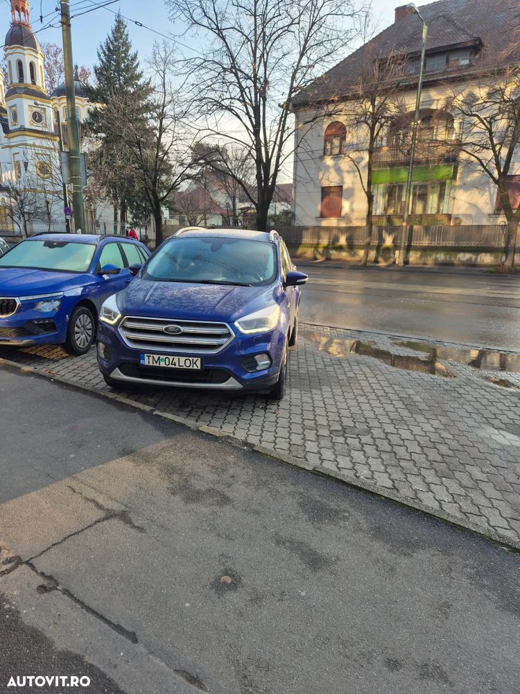 Ford Kuga 2.0 TDCi 4WD Powershift Titanium - 14
