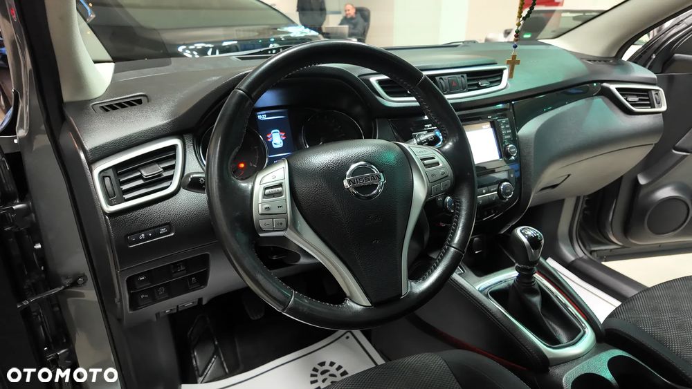 Nissan Qashqai 1.6 dCi Tekna - 25