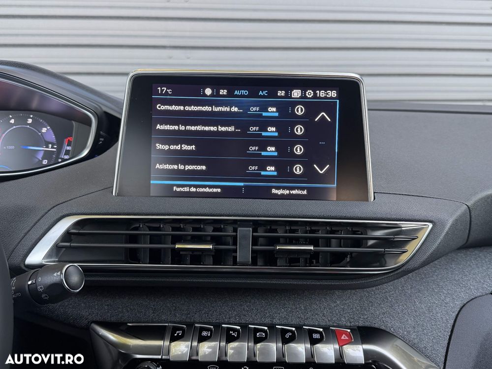 Peugeot 3008 BlueHDi 130 Stop & Start EAT8 Allure - 19