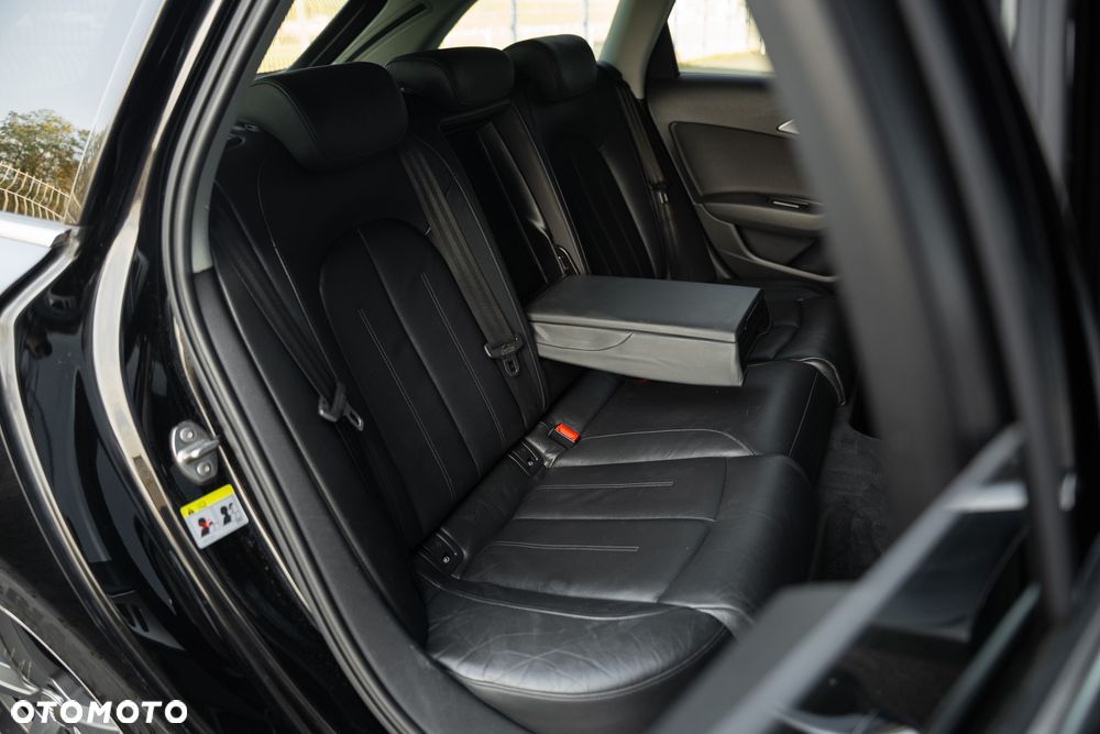 Audi A6 Avant 2.0 TDI ultra S tronic - 36