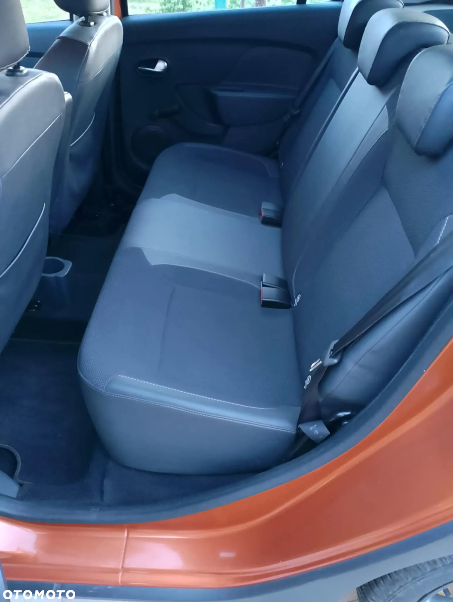 Dacia Sandero Stepway 1.5 dCi Laureate S&S - 13