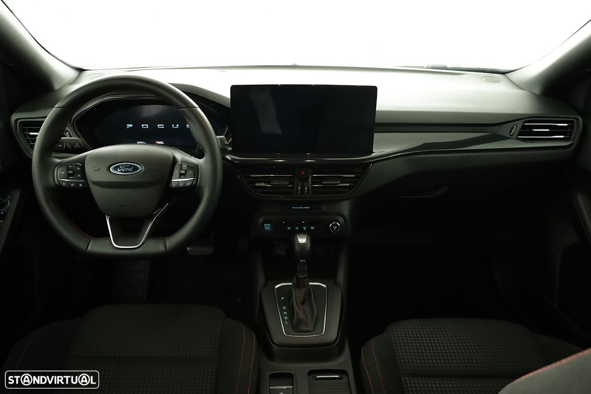 Ford Focus - 8