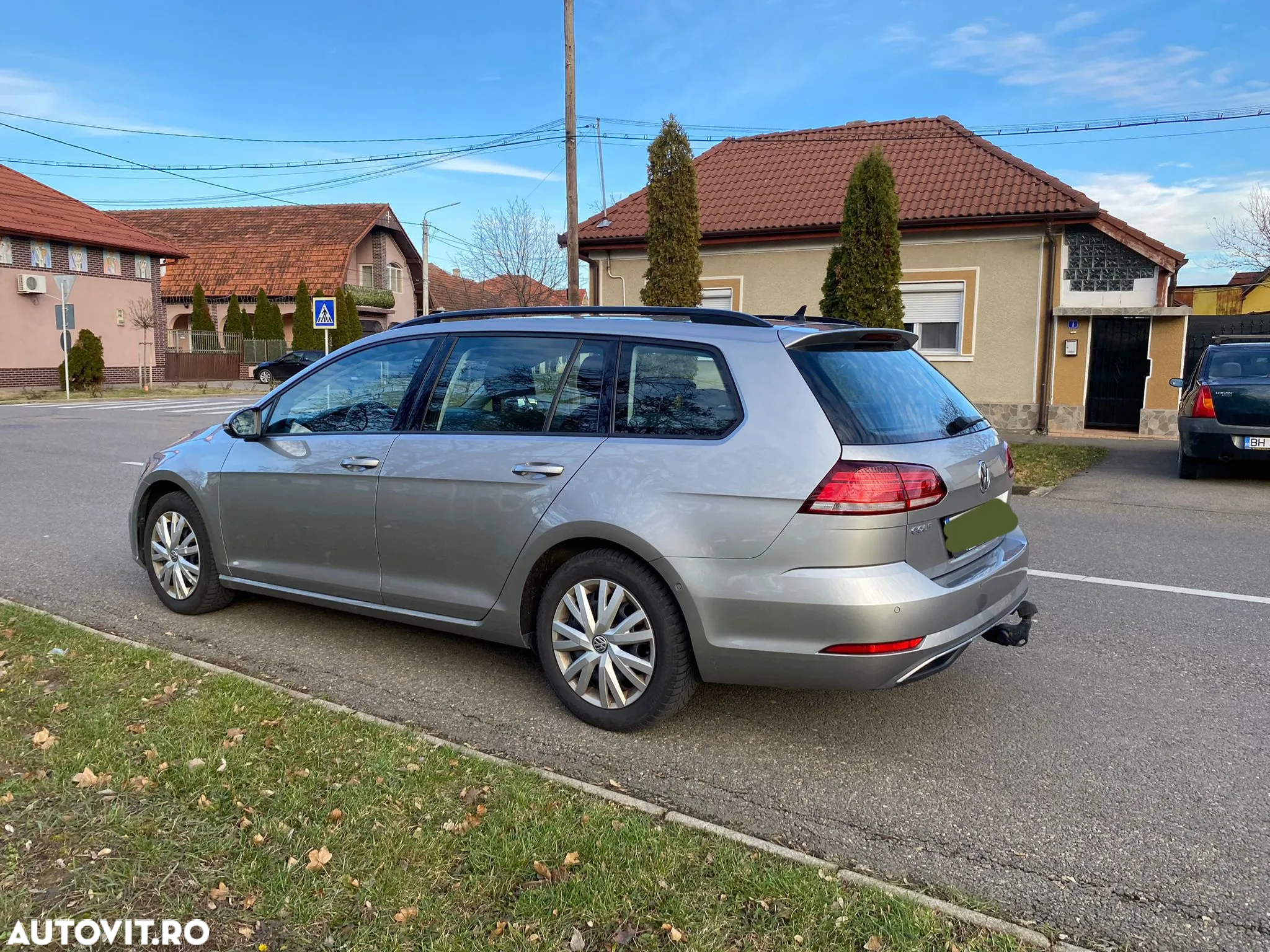 Volkswagen Golf 2.0 BlueTDI Comfortline - 9