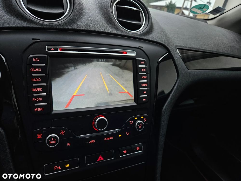 Ford Mondeo 2.0 TDCi Titanium S - 25