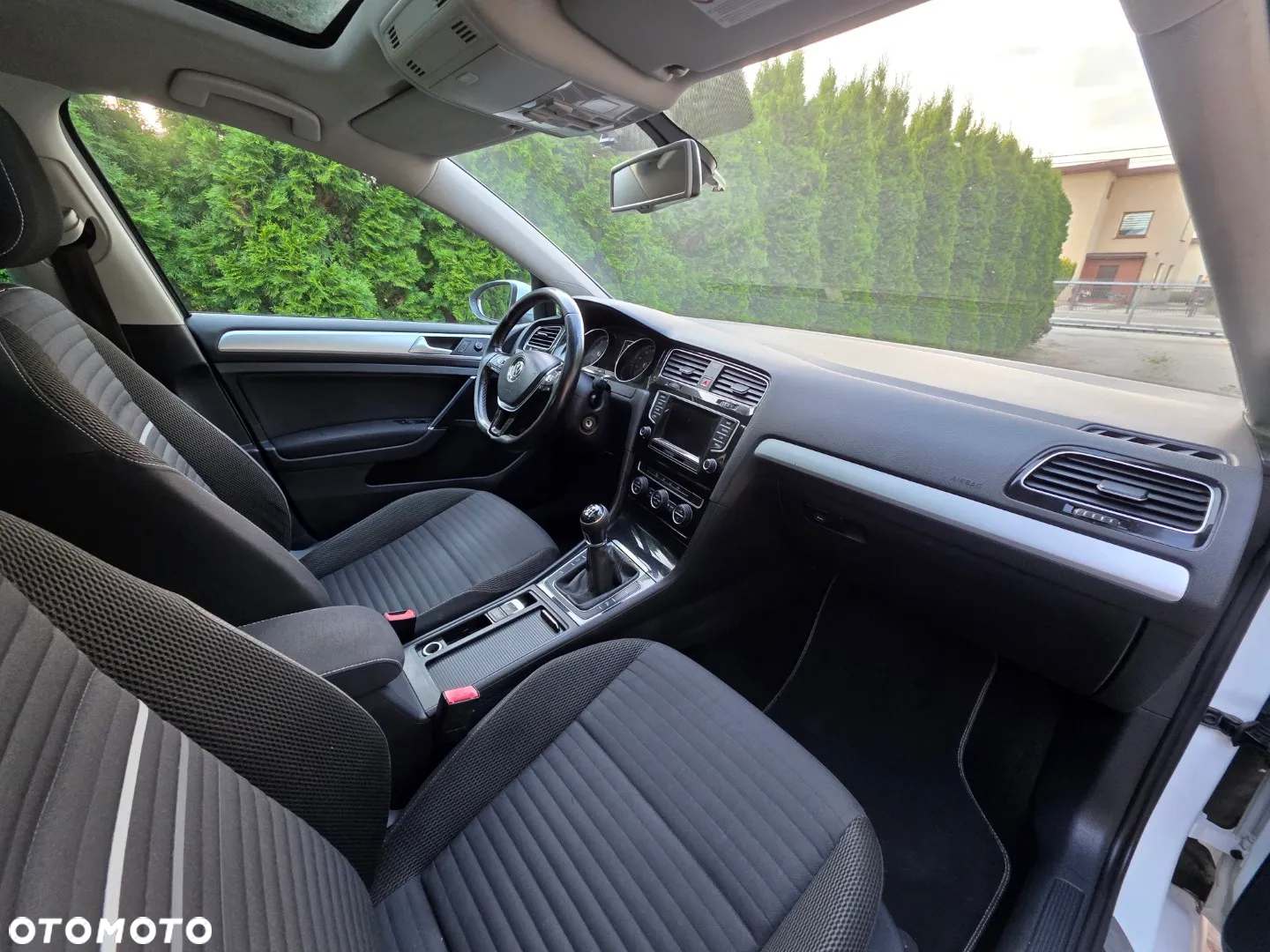 Volkswagen Golf 1.2 TSI BlueMotion Technology Cup - 12