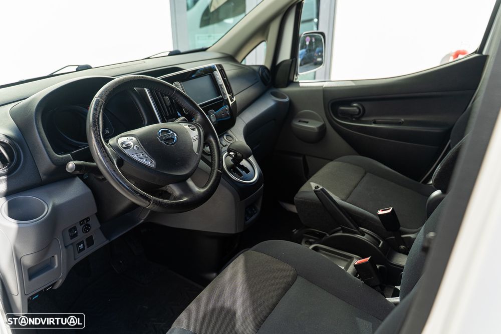 Nissan e-NV200 Evalia (c/ Bateria) Tekna - 17