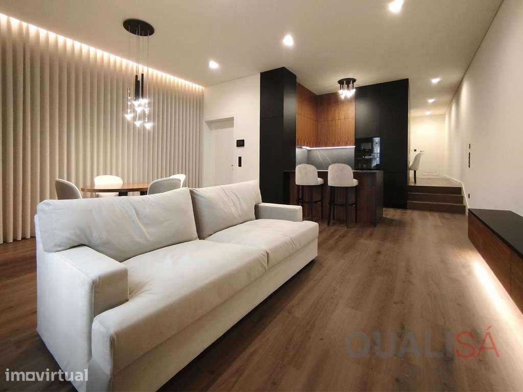 Apartamento T1 com pátio, equipado e mobilado, em S. Vicente em Bra... - Grande imagem: 4/25