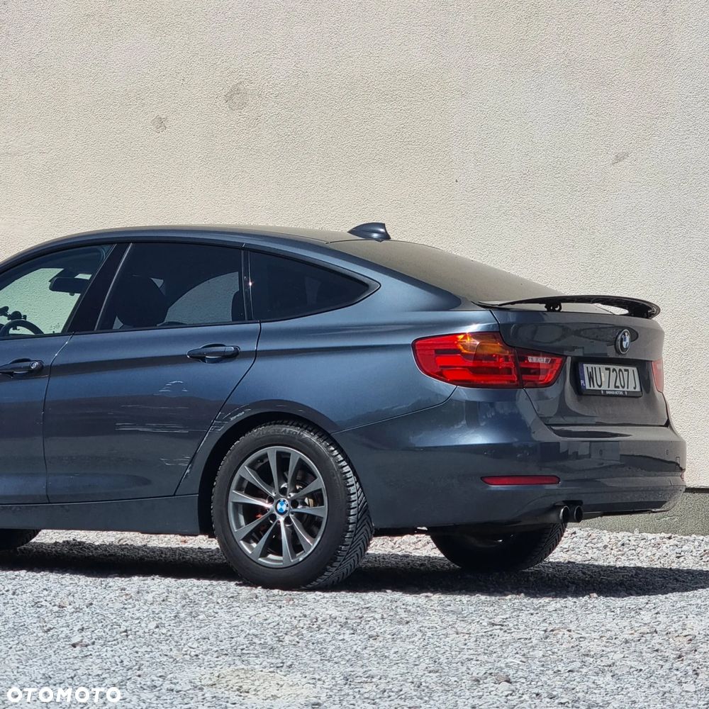 BMW 3GT 328i xDrive - 11