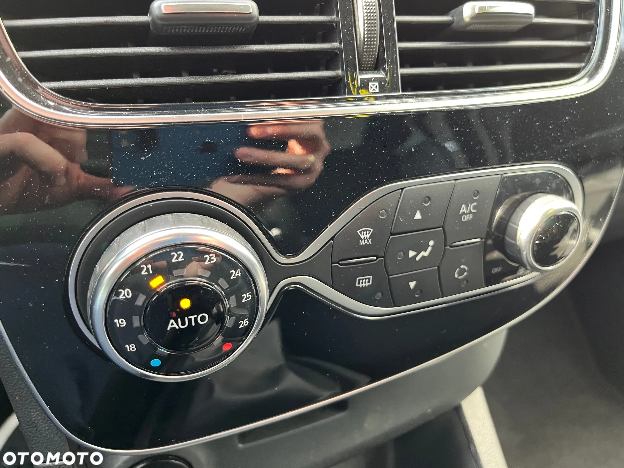 Renault Clio 0.9 Energy TCe Limited 2018 - 18