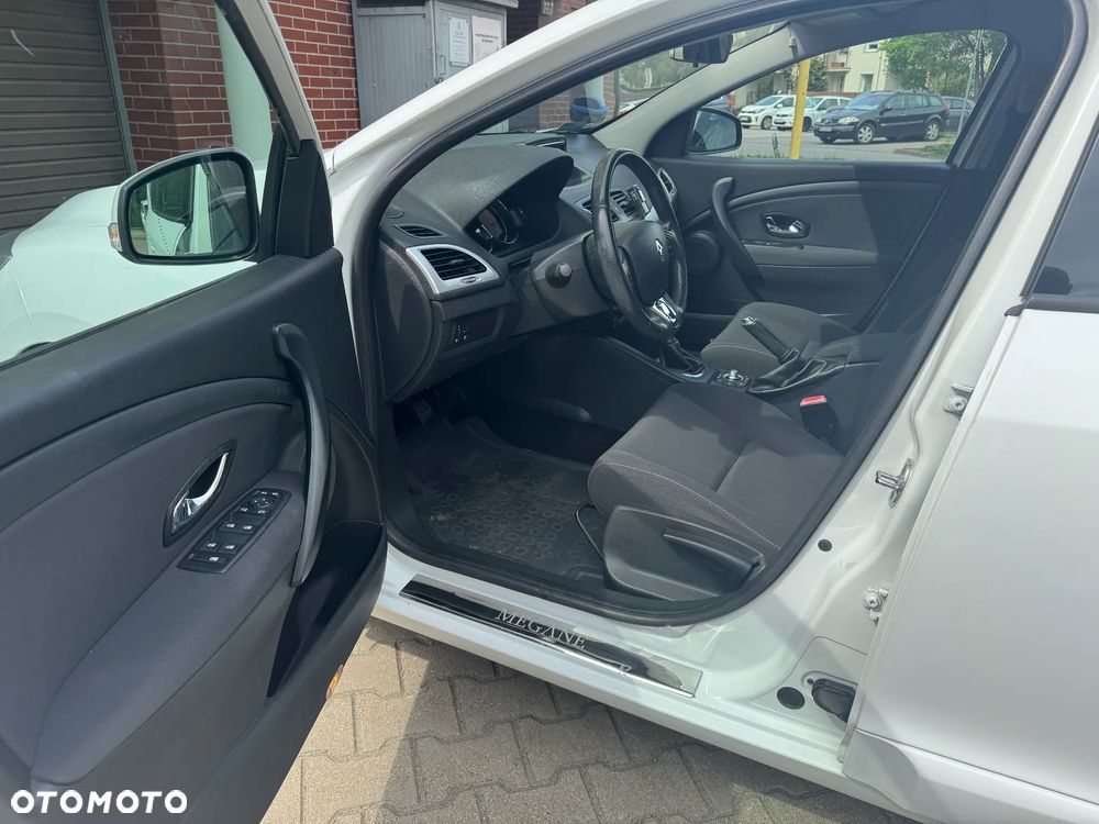 Renault Megane 1.5 dCi Bose - 7